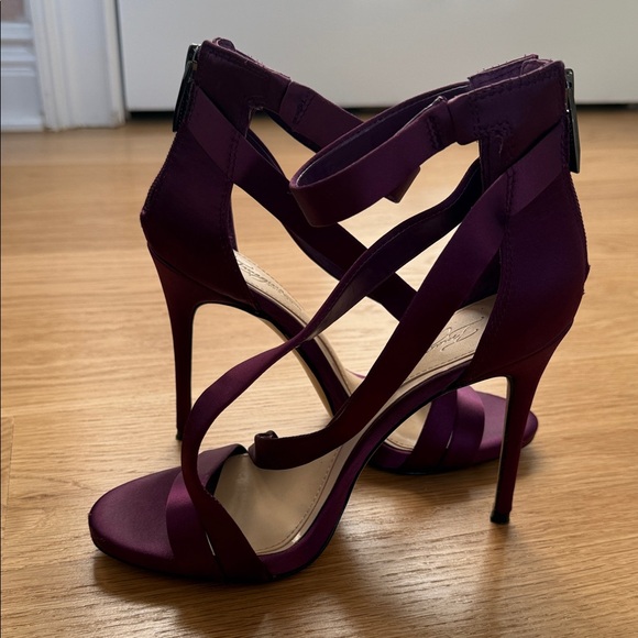 Vince Camuto Deep Purple Dark Orchid Devin Strappy Heels - Picture 7 of 11